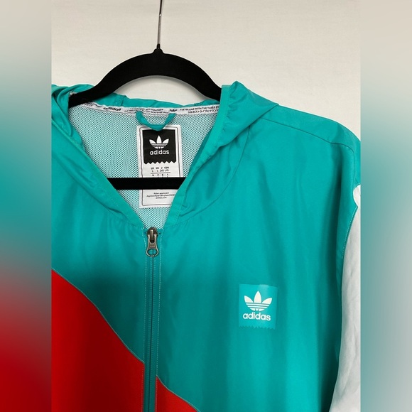 Adidas Orange and White Windbreaker with Modern Color-Block Design - Picture 4 of 6